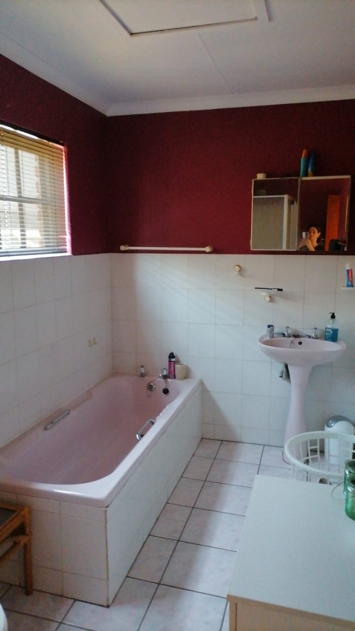 3 Bedroom Property for Sale in Rosedale Park Eastern Cape